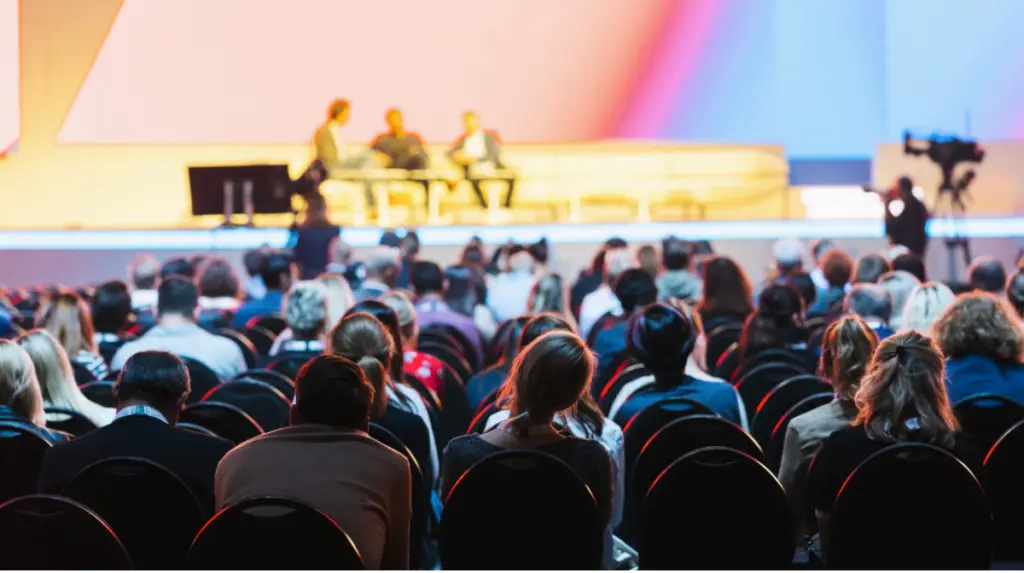Conference-Seminar-Emcee